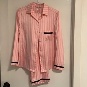 NWOT Victoria’s Secret Satin PJ Set